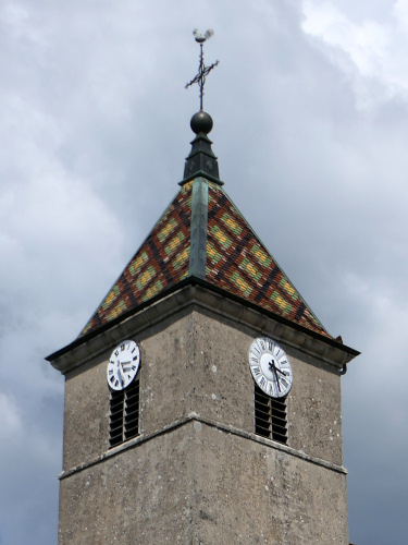 Clocher de Le Fied (39), photo Y. Bessero