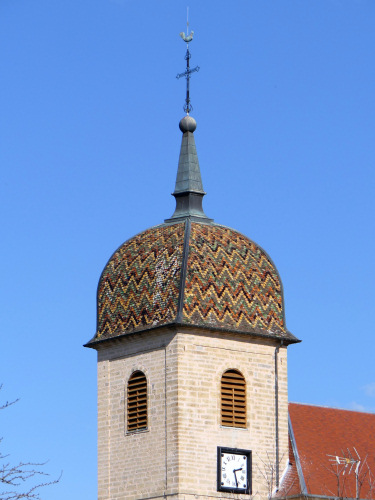 Clocher comtois de Montigny-lès-Cherlieu (70) photo Y. Bessero