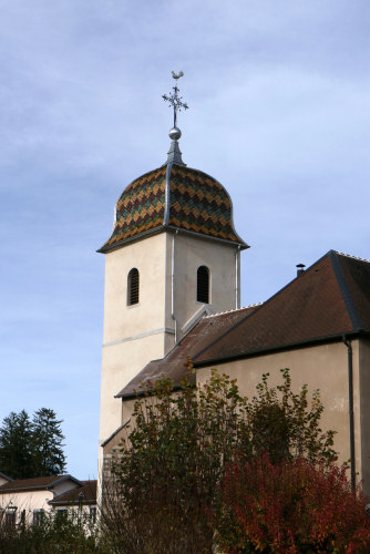 Eglise de Quenoche, photo Y. Bessero